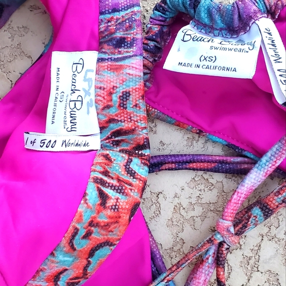 Beach bunny bikini - Picture 1 of 3